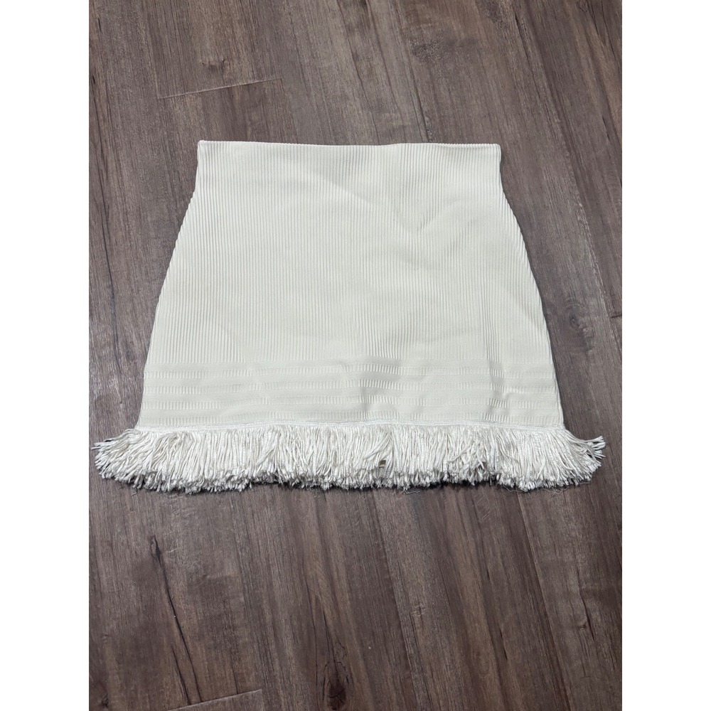 Express Ivory Ribbed Fringe Hem Mini Skirt Size Large Off White Boho